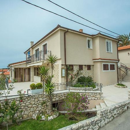 Apartments Nada Palit Εξωτερικό φωτογραφία