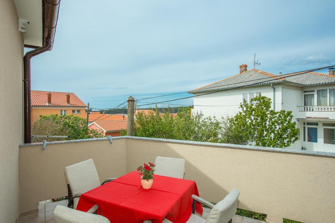 Apartments Nada Palit Εξωτερικό φωτογραφία
